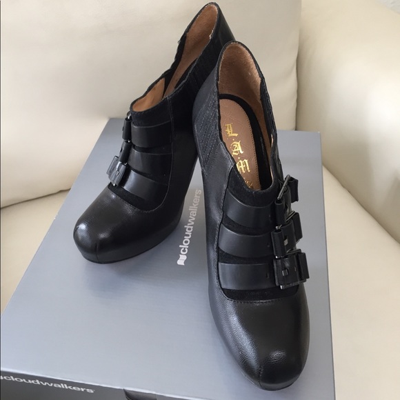 L.A.M.B. Shoes - Gwen Stefani L.A.M.B. stilettos